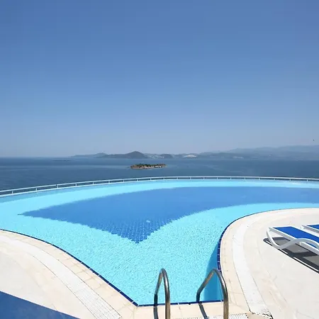 Adabuku Koyu Royal 1+1 Resort